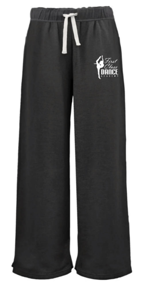 FIRST CLASS WIDE LEG SWEATPANTS